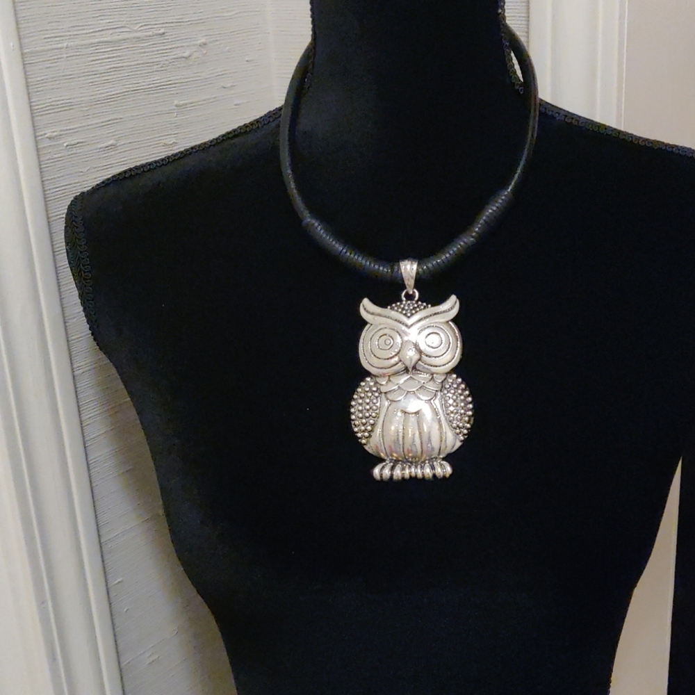 Choker style Owl Necklace